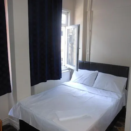 Hotel Karslioglu 3*